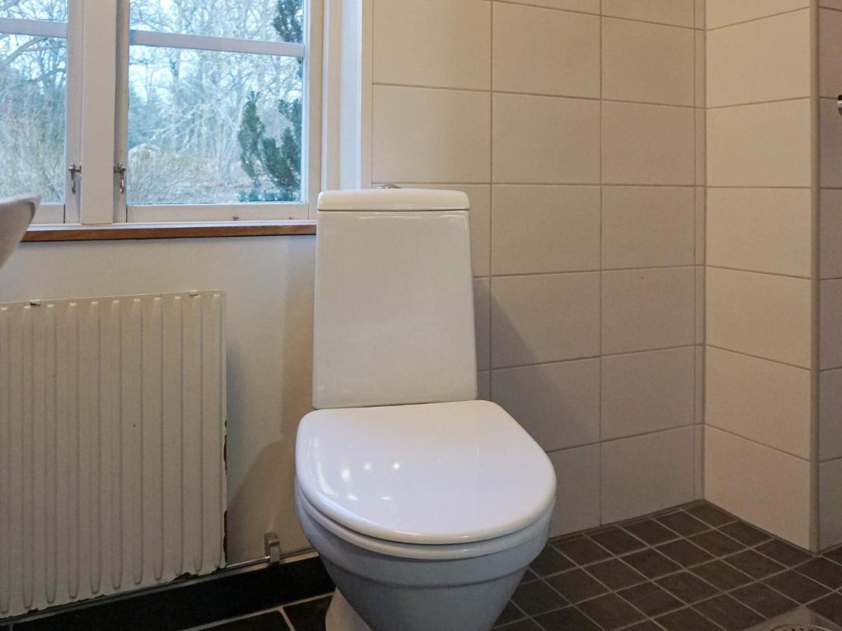6 Person Holiday Home In Alsterbro Kättilstorp エクステリア 写真